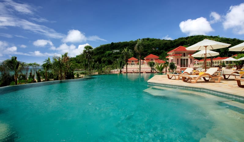 Centara Grand Beach Resort Phuket-Adult Pool